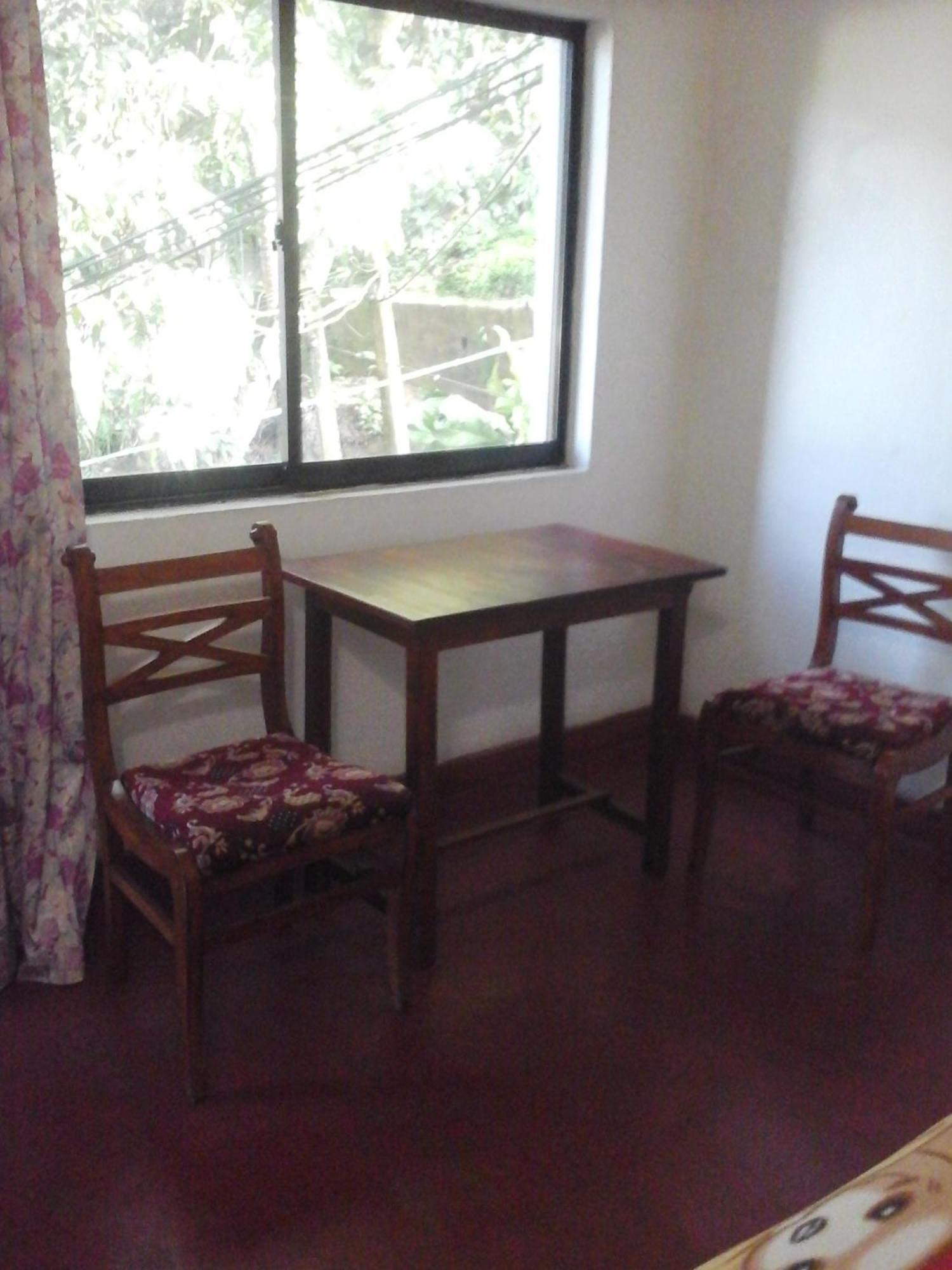 Majestic Tourist Hotel Kandy Exterior foto